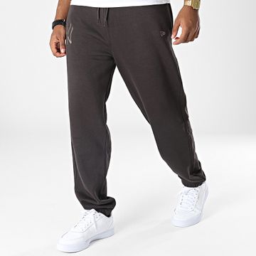 New Era - New York Yankees Embroidered Logo Jogging Pants Marrón