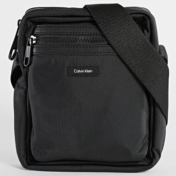 Calvin Klein - Bolsa Essential Reporter 1208 Negra