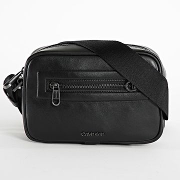 Calvin Klein - Bolsa elevada para cámara PU 1656 Negro