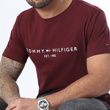 Tommy Hilfiger - 1797 Camiseta Logo Burdeos
