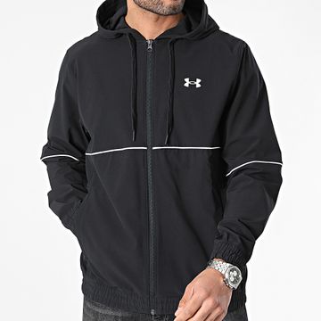 Under Armour - Baseline 1383400 Chaqueta negra con cremallera y capucha