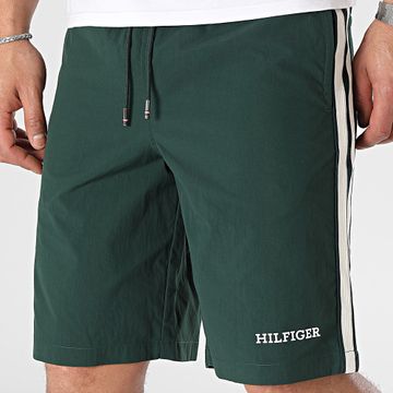Tommy Hilfiger - Track 4499 Pantalón Corto a Rayas Verde Oscuro