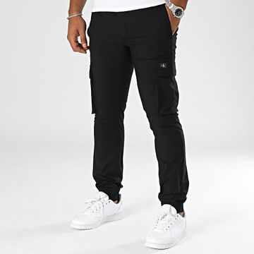 Calvin Klein - 6438 Pantalón Cargo Negro