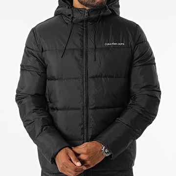 Calvin Klein - Chaqueta acolchada con capucha Logo Tape 0922 Negro