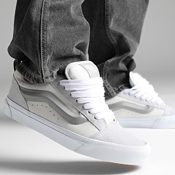 Vans - Knu Skool D22BH71 Zapatillas Tri-Tone Block Gris Claro