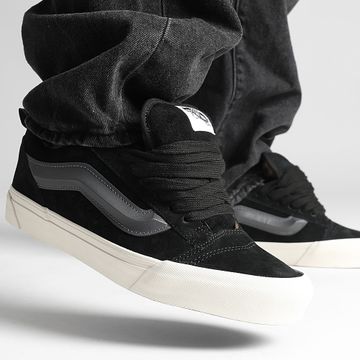 Vans - Knu Skool CS02391 Pig Suede Plaid Gris Negro Sneakers