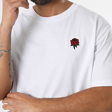 Luxury Lovers - Camiseta Oversize Grande Bordado Rosas Blanco
