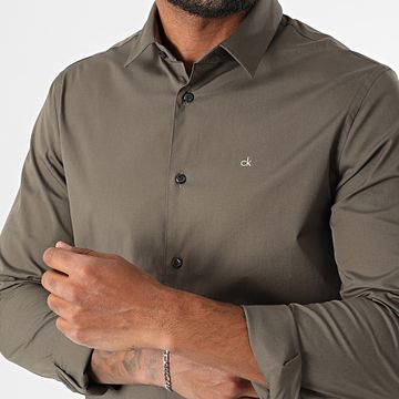 Calvin Klein - Camisa Slim Popelín Manga Larga 0856 Verde Caqui