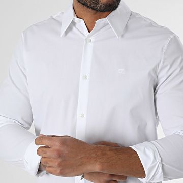 Calvin Klein - Slim Solid 145G Camisa blanca de manga larga
