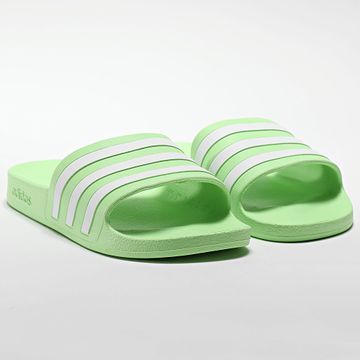 Adidas Performance - Claquettes Adilette Aqua JI2221 Verde claro