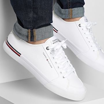 Tommy Hilfiger - Baskets Core Corporate Vulc Canvas 5398 Blanco
