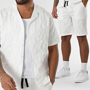 Classic Series - Conjunto de camisa blanca floral de manga corta y pantalón corto de jogging