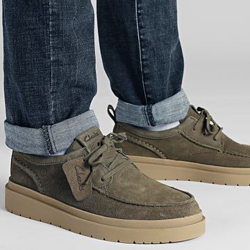 Clarks - Zapatos Polden Moc ante oliva