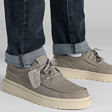 Clarks - Zapatillas de lona Polden Moc Gris