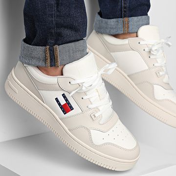 Tommy Jeans - Baskets Retro Basket Essential 1395 Marfil