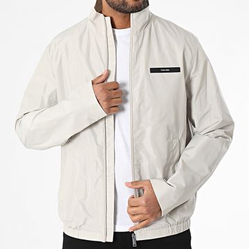 Calvin Klein - Chaqueta con cremallera Essential Nylon 4111 Beige