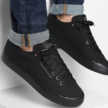 Tommy Hilfiger - Baskets Hi Vulc Low Core Canvas 5396 Negro