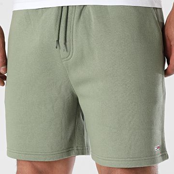 Tommy Jeans - Flag Beach 1931 Jogging Shorts Caqui Verde