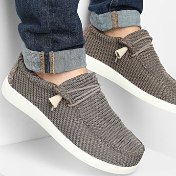 Classic Series - Mocasines 709 Caqui