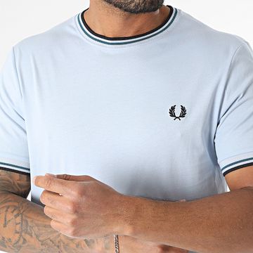 Fred Perry - M1588 Camiseta doble punta azul claro