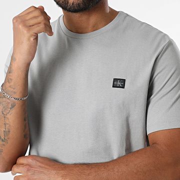 Calvin Klein - Camiseta 272G Gris