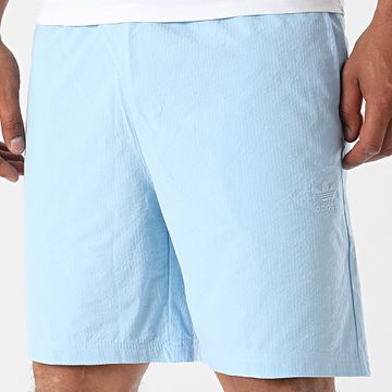 Adidas Originals - Pantalón corto Essential JD2462 Azul claro