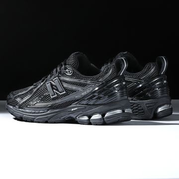 New Balance - Baskets 1906R M1906RCH Negro Gris