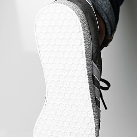 Adidas Originals - Gazelle BB5480 Gris Oscuro Blanco Oro Metálico Zapatillas de deporte