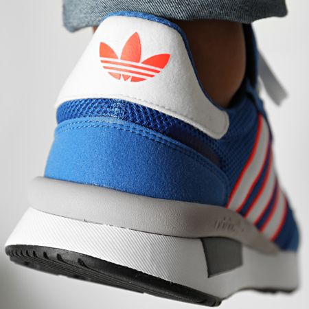 Adidas Originals - Baskets Retroset FW3342 Blue Footwear White Solar Red