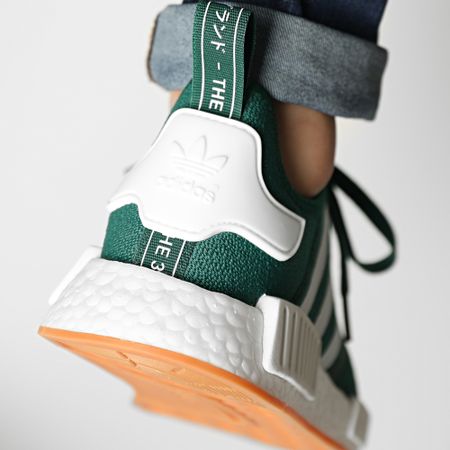 Adidas Performance - Baskets NMD R1 FX6788 Collegiate Green Cloud White Gum