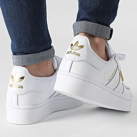 Adidas Originals - Baskets Femme Superstar Bold FV3334 Cloud White Gold Metallic