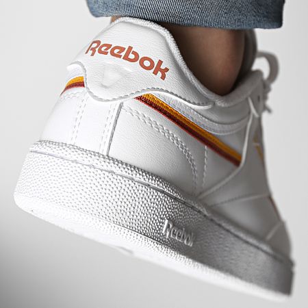 Reebok - Baskets Club C 85 Vegan GX7564 Cloud White Collegiate Gold Baked Earth