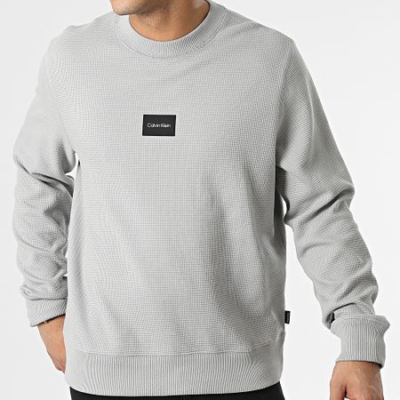 Calvin Klein - Sudadera con cuello redondo de rejilla texturizada 8055 Gris