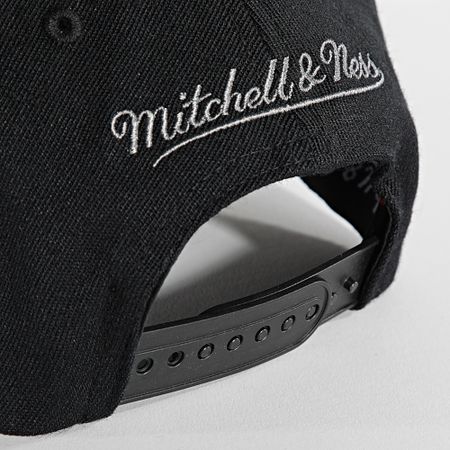 Mitchell and Ness - Gorra Team 2 Tone 2 Stretch Brooklyn Nets Negra