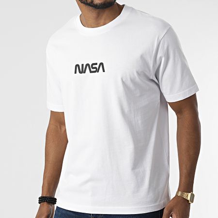 NASA - Camiseta extragrande con bandera grande blanca
