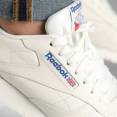 Reebok - Classic Leather 100032947 Chalk Vector Blue Vector Red Zapatillas