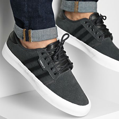 Adidas Originals - Zapatillas Seeley XT GX2075 Carbon Core Black Cloud White