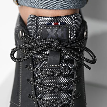 Classic Series - Zapatillas Nero