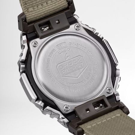 G-Shock - Reloj G-Shock GM-2100C-5AER verde caqui