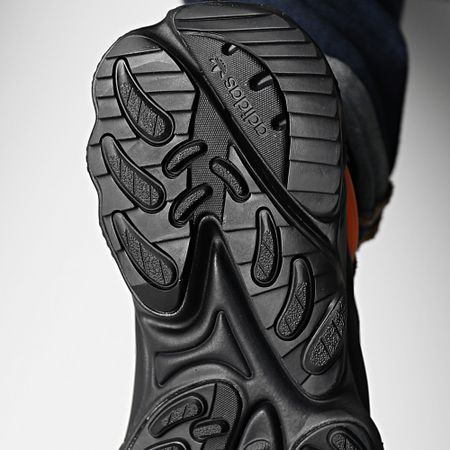 adidas - Ozweego TR Zapatillas ID9828 Naranja Core Negro Gris Seis