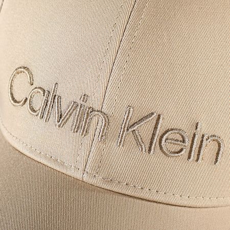 Calvin Klein - Gorra Bordada 5737 Beige
