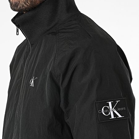 Calvin Klein - 5102 Chaqueta negra con cremallera