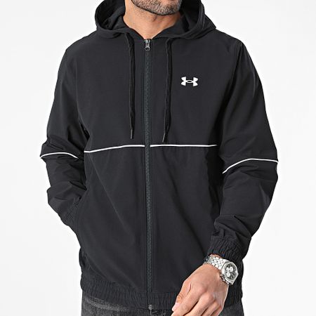 Under Armour - Baseline 1383400 Chaqueta negra con cremallera y capucha