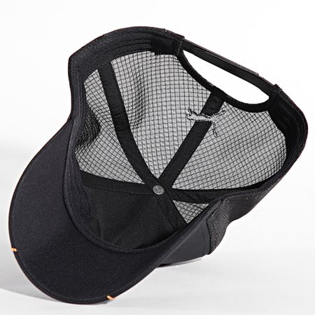 Puma - Mercedes AMG Trucker Cap 025686 Negro