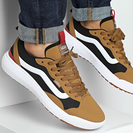 Vans - Mte Ultrarange Exo Zapatillas CWCY491 Marrón Negro