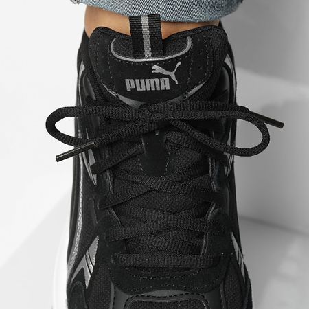 Puma - Milenio Tech Suede 393489 Negro Plata Fresco Gris Oscuro Zapatillas de deporte