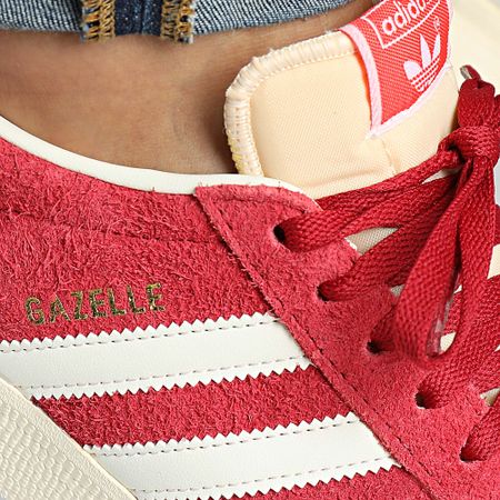 Adidas Originals - Gazelle Zapatillas IF9652 Team Victory Rojo Off White Crema Blanco