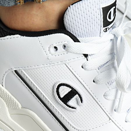 Champion - Heritage Low S22030 Blanco Negro Zapatillas Off White