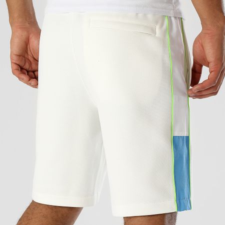 Lacoste - Pantalones cortos de jogging con logotipo bordado en cocodrilo blanco
