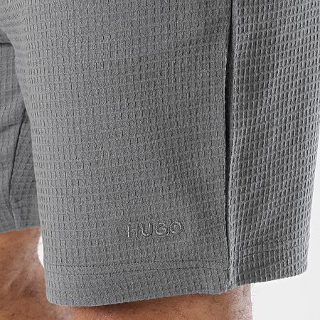 HUGO - Pantalón corto Austin Waffle 50532023 Gris antracita